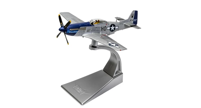 Corgi AA27709 North American P-51D Mustang, ‘Moonbeam McSWINE’, William T. ‘Bill’ Whisner Jr, 1945 - DieCast Model Aviation, for ages 14+ - Image 1