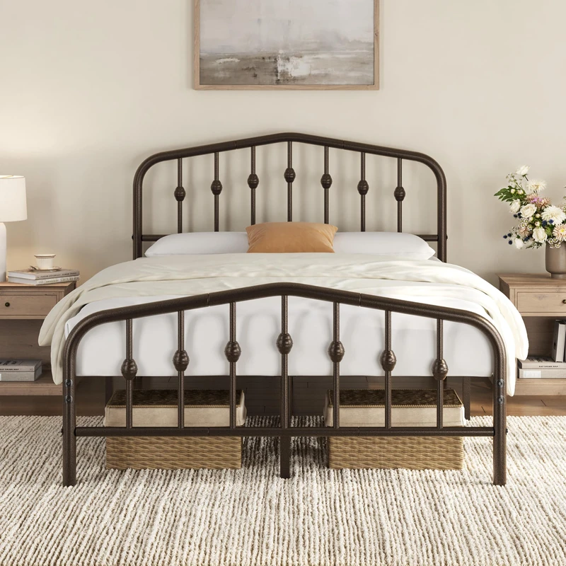 Yaheetech 4ft6 Double Metal Bed Frame with Crown-inspired Design, Bronze