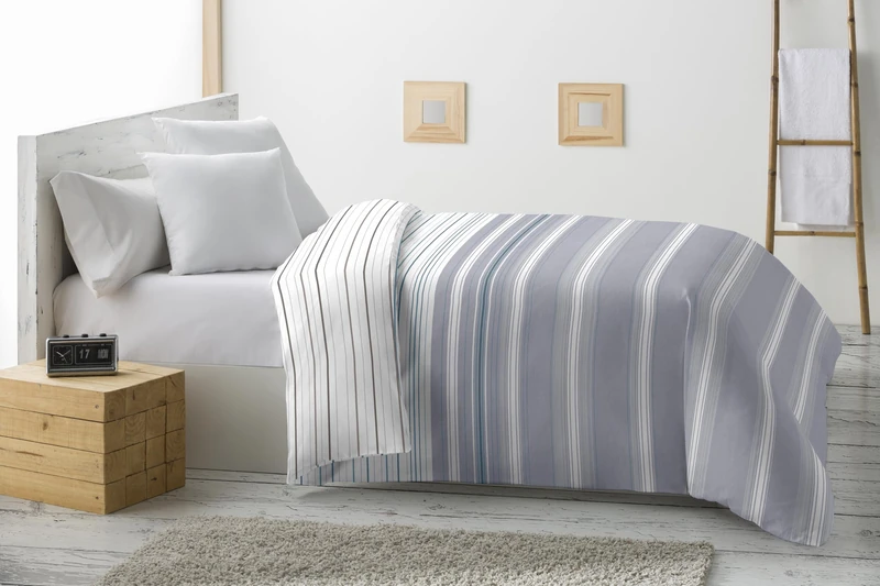 Miracle Home Trivia Reversible Duvet 300 g/m² Soft and Breathable Microfibre, Bed 150, 250 x 260 cm