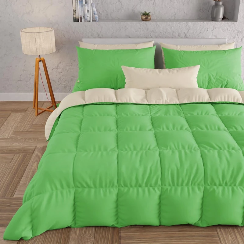 PETTI Artigiani Italiani - Winter Quilt 240x260 cm King Size, Warm Reversible Double Face Quilt Apple Green Cream, Hypoallergenic Microfibre 300g/m², Soft and Cosy, Made in Italy