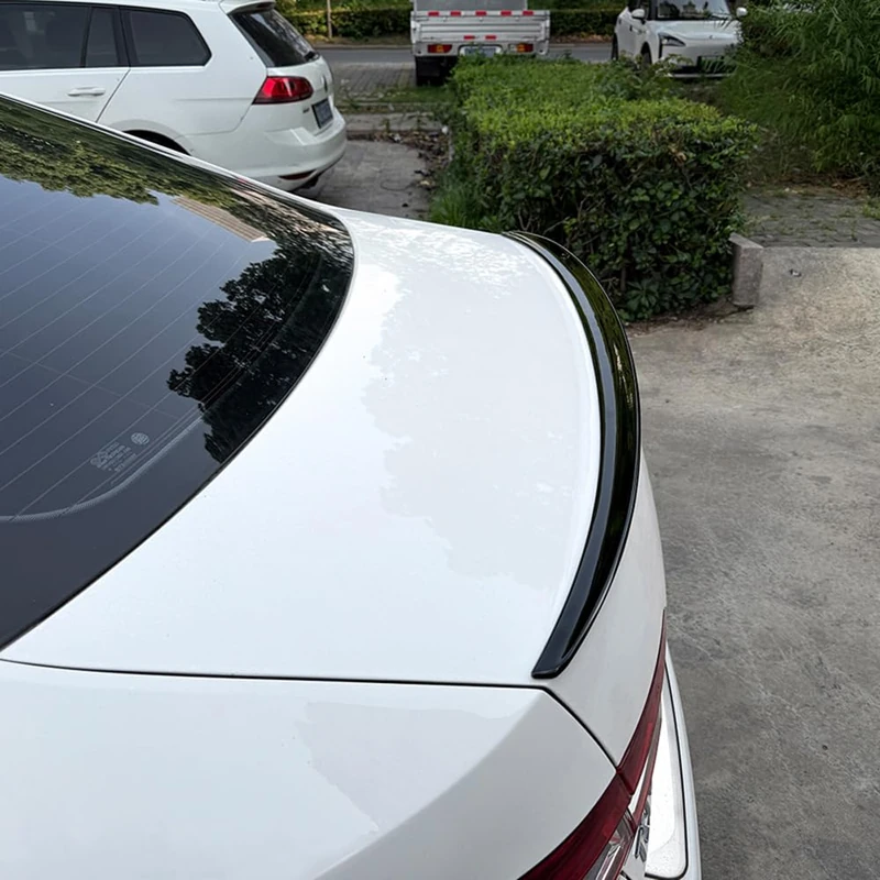 AutoStyle Rear spoiler custom-fit