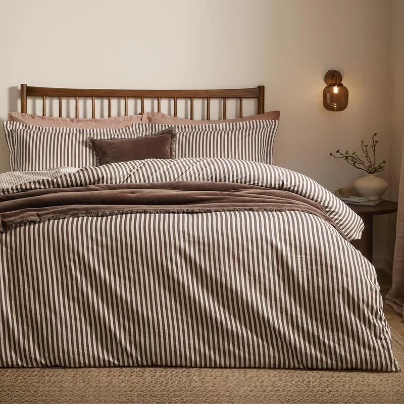 Yard Hebden 100% Cotton Stripe Duvet Cover Set (Espresso Brown,Super King)