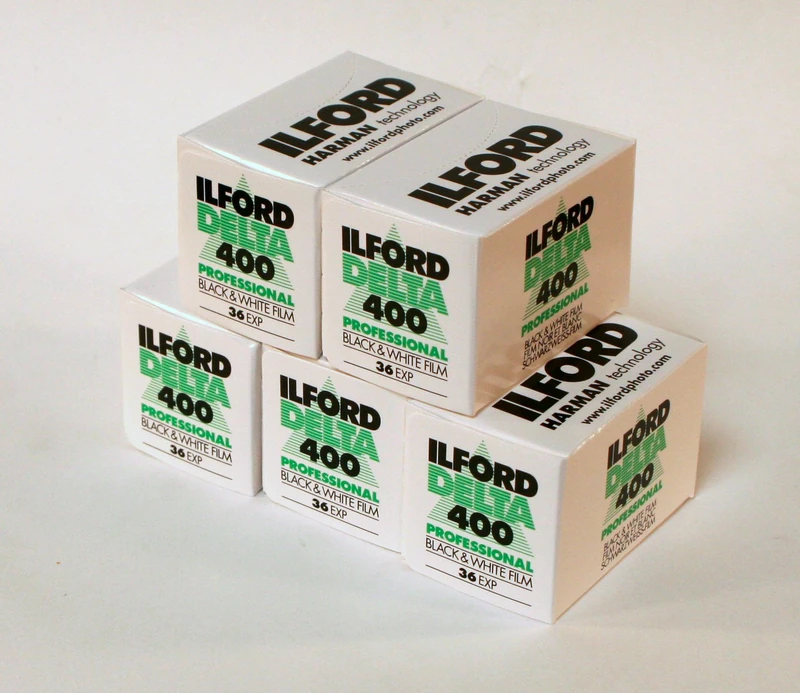 Ilford Delta 400 schwarzweiss-Film 35mm 36exp Packung mit 5