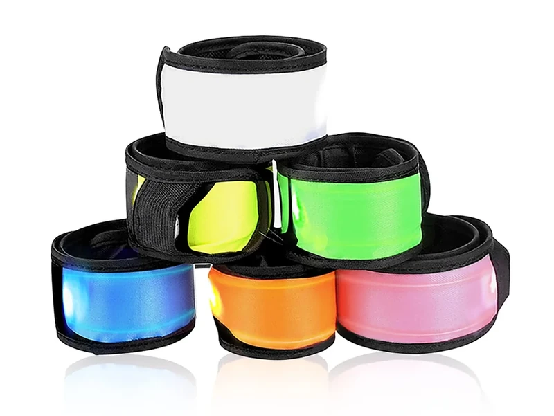 esonstyle 6 Pack LED Leuchtende Slap-Armbänder, Nachtsicherheits-Armbänder für Radfahren, Gehen, Laufen, Konzerte, Camping und Outdoor-Sportarten.