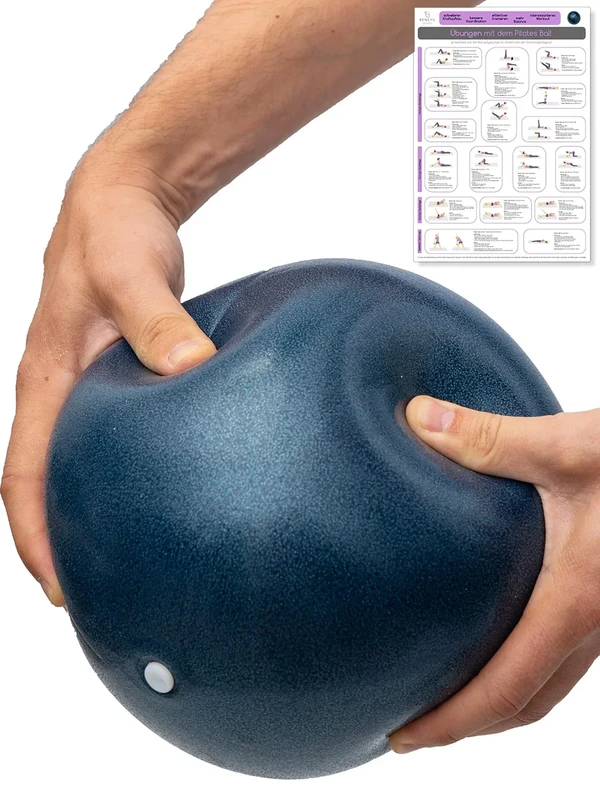 beneyu® Pilates Ball rutschfest - Soft Pilatesball 23cm - Physio-Therapieball - Gymnastikball klein - BPA-frei, Phtalat-frei, Belastbar +Übungen - als Pilates Zubehör & Yoga