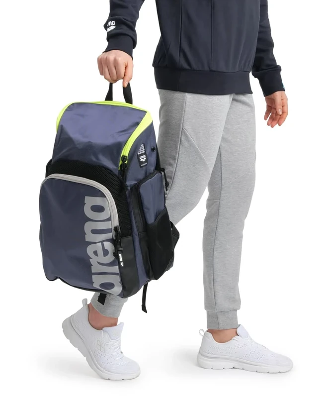 ARENA Spiky III 35 Sportrucksack, Pool-, Turnhallen-, Meer- und Freizeittasche, Schwimmbadtasche aus Wasserabweisendem Stoff mit Gepolsterten Schultergurten, Schulrucksack, 35 Liter - Image 1