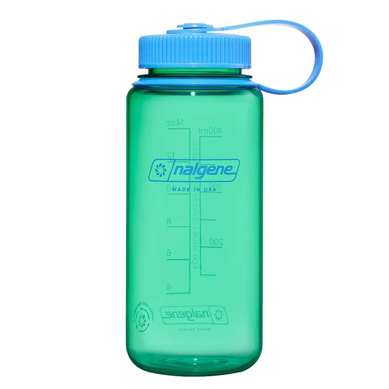 Nalgene Wasserflasche – Leichte Sustain Tritan BPA-freie, bruchsichere Flasche für Rucksackreisen, Wandern, Fitnessstudio, 473 ml, breite Öffnung, Pastellgrün, 16 Ounce