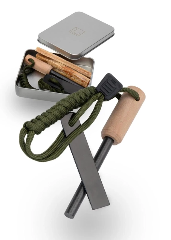 LAMBDA COFFEE® Ember Feuerstahl Inkl. Metalldose zum Zunder sammeln & Kienspan I Magnesium Feuerstarter mit Holzgriff & Paracord I I Feuerstein Survival I Feuerstahl Outdoor