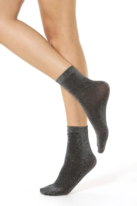 Gi&Gi 3 Paar Damensocken aus Lurex, Multipack, kurze Socken für Damen, glitzernde Garne (DE/NL/SE/PL, Alphanumerisch, Einheitsgröße, Regular, Regular, SILBER)
