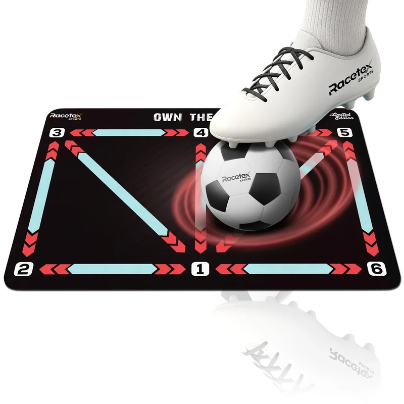 Racetex Fussballmatte Training Kinder 90x60 cm – Rutschfeste und Langlebige Fußballmatte – Die Kickmatte für Indoor Fussball Training – Ballkontrolle & Technik verbessern (Rot, 90x60 (cm))